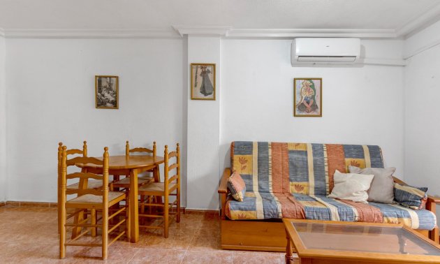 Resale - Apartment / flat -
Torrevieja - Estacion de autobuses