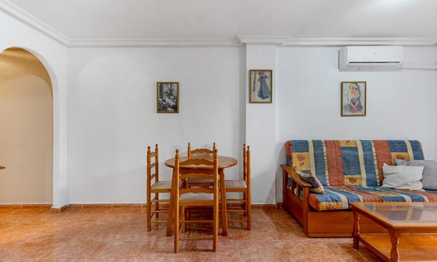 Resale - Apartment / flat -
Torrevieja - Estacion de autobuses