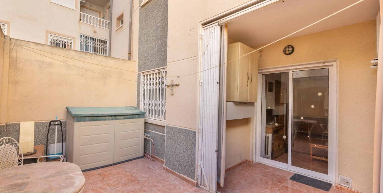 Resale - Apartment / flat -
Torrevieja - Estacion de autobuses