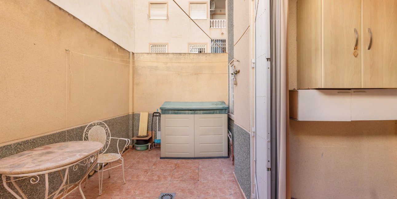 Resale - Apartment / flat -
Torrevieja - Estacion de autobuses