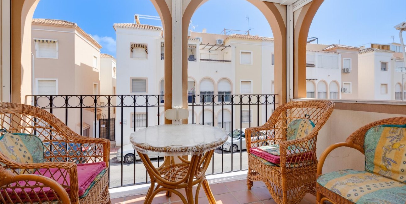 Rynek wtórny - Bungalow -
Torrevieja - La Veleta