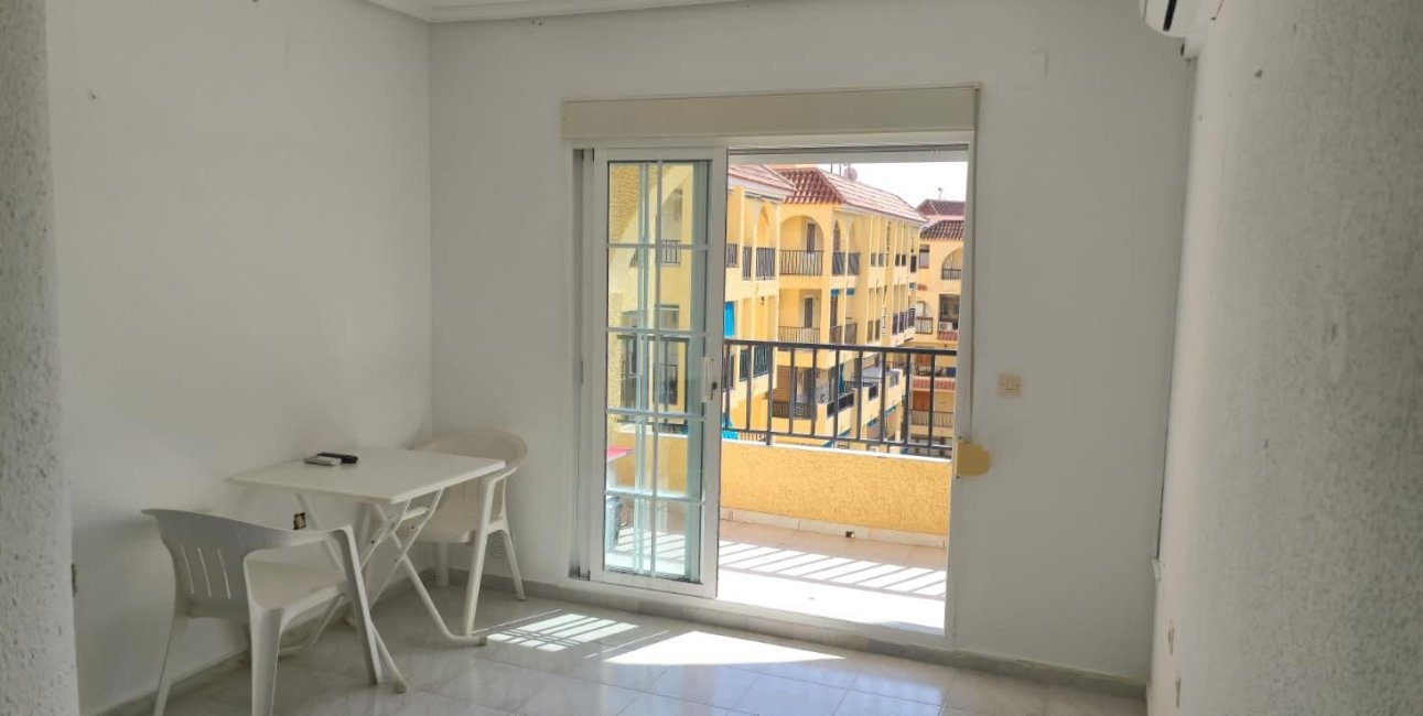Resale - Penthouse -
Torrevieja - La Mata