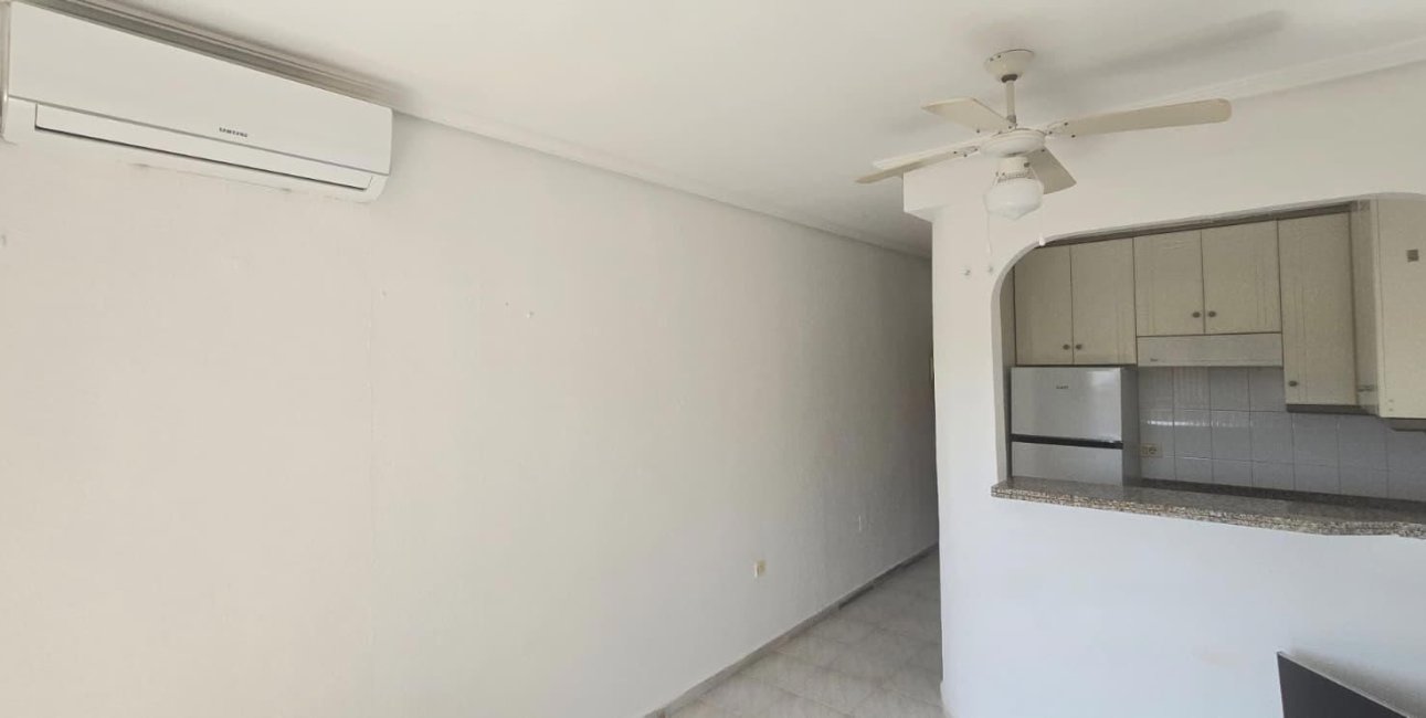 Resale - Penthouse -
Torrevieja - La Mata