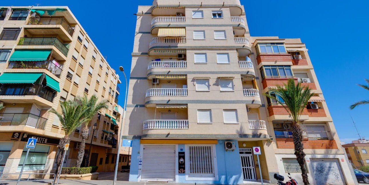 Resale - Apartment / flat -
Guardamar del Segura - Guardamar Centro