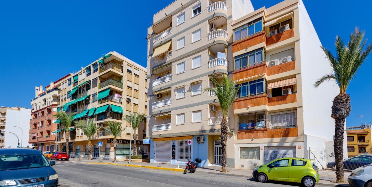 Resale - Apartment / flat -
Guardamar del Segura - Guardamar Centro