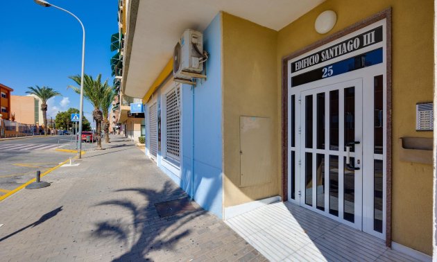 Resale - Apartment / flat -
Guardamar del Segura - Guardamar Centro