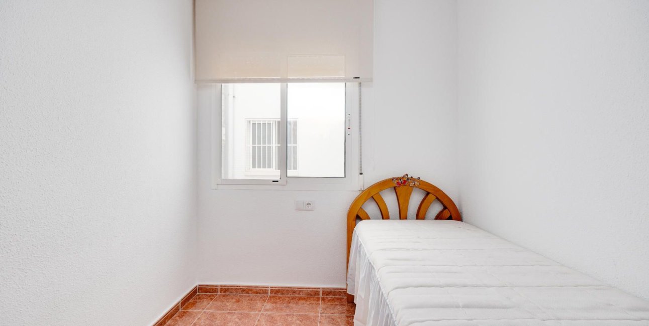 Resale - Apartment / flat -
Guardamar del Segura - Guardamar Centro