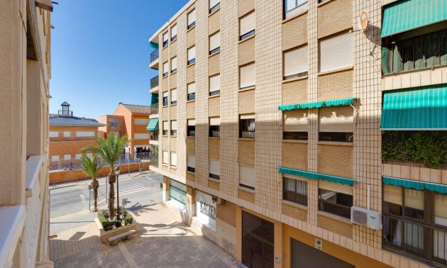 Resale - Apartment / flat -
Guardamar del Segura - Guardamar Centro