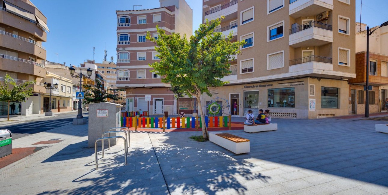 Resale - Apartment / flat -
Guardamar del Segura - Guardamar Centro