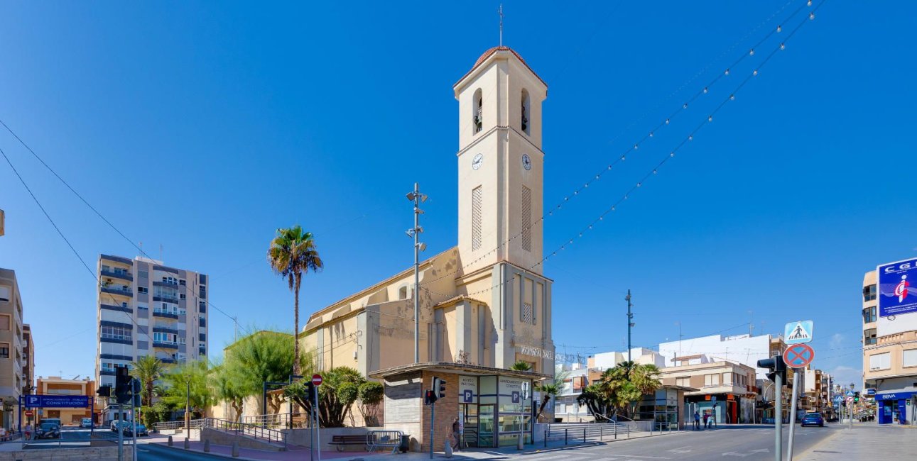 Resale - Apartment / flat -
Guardamar del Segura - Guardamar Centro