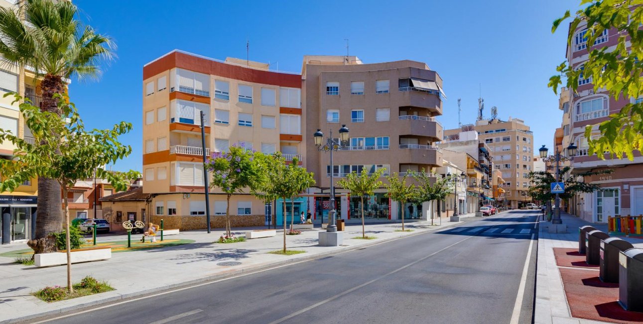 Resale - Apartment / flat -
Guardamar del Segura - Guardamar Centro