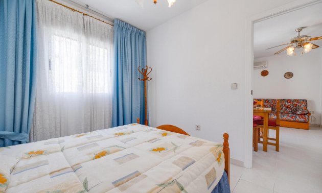 Rynek wtórny - Bungalow -
Torrevieja - La Veleta