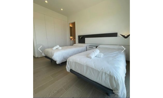 Reventa - Apartamento / piso -
Orihuela Costa - Las Colinas Golf