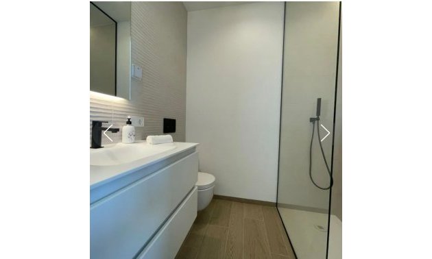 Reventa - Apartamento / piso -
Orihuela Costa - Las Colinas Golf