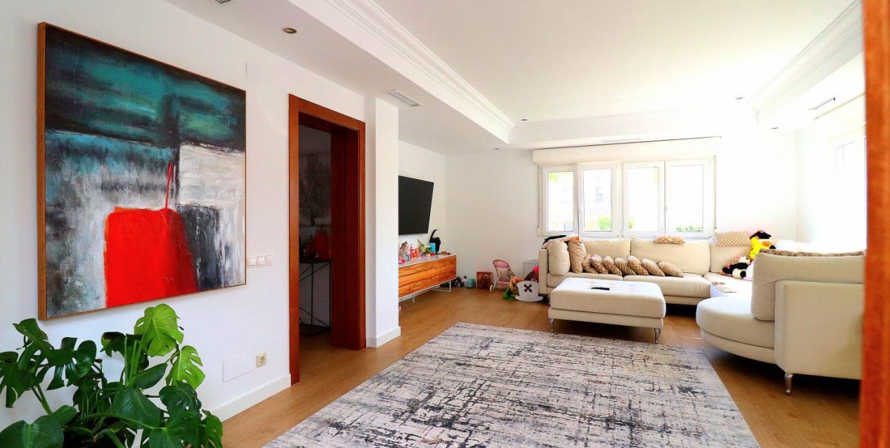 Reventa - Villa -
Orihuela Costa - Campoamor