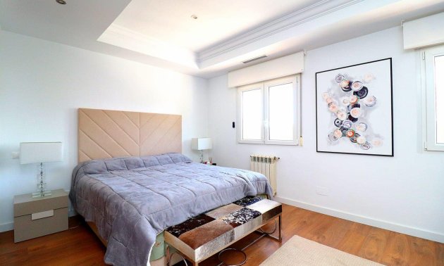 Reventa - Villa -
Orihuela Costa - Campoamor