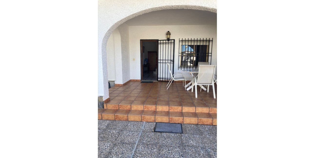 Resale - Villa -
Orihuela Costa - Cabo Roig