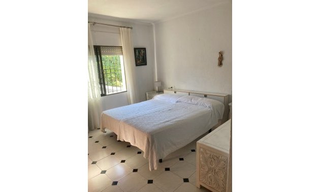 Resale - Villa -
Orihuela Costa - Cabo Roig