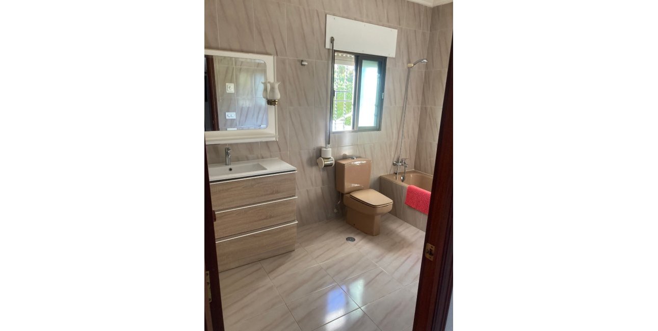 Resale - Villa -
Orihuela Costa - Cabo Roig