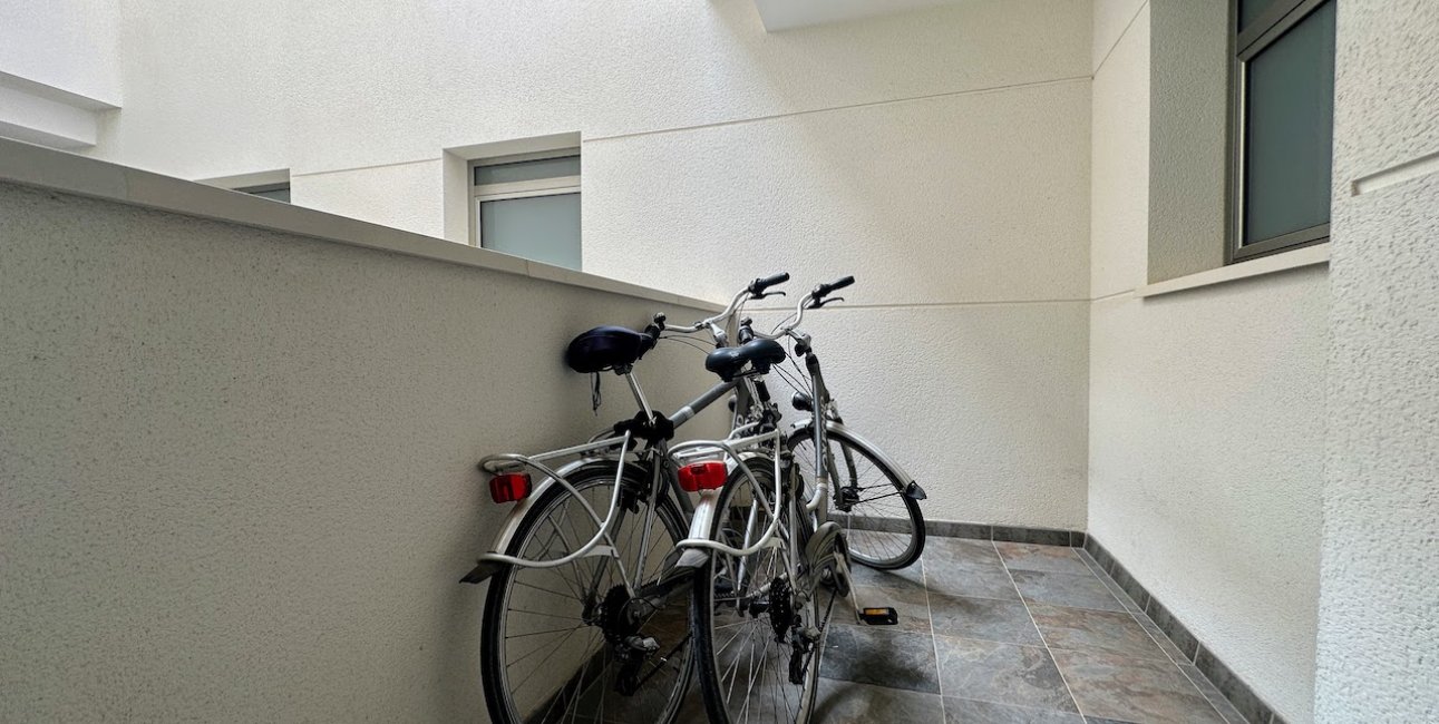 Resale - Apartment / flat -
Orihuela Costa - La Zenia