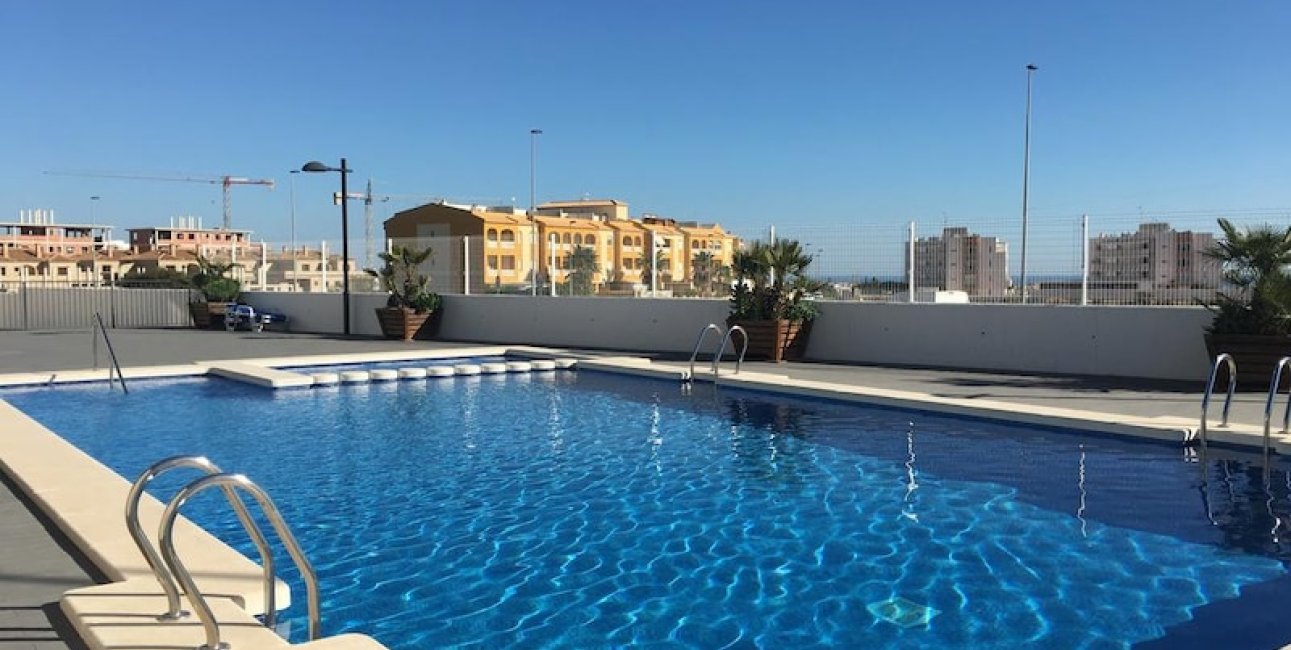Resale - Apartment / flat -
Orihuela Costa - La Zenia