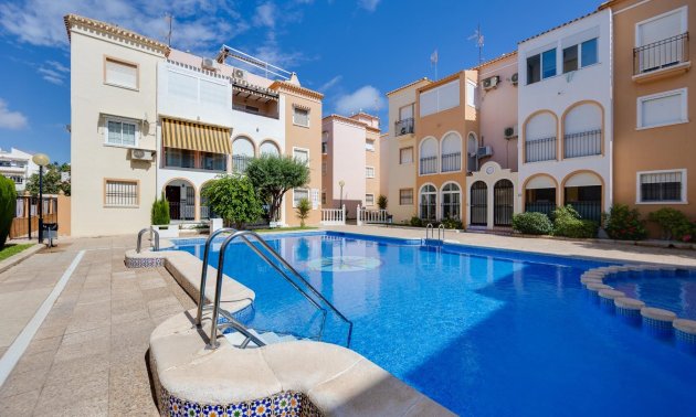 Rynek wtórny - Bungalow -
Torrevieja - La Veleta