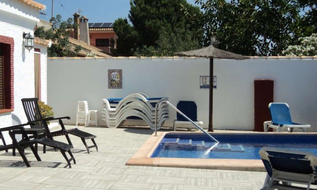 Resale - Villa -
Orihuela Costa - Lomas de Cabo Roig