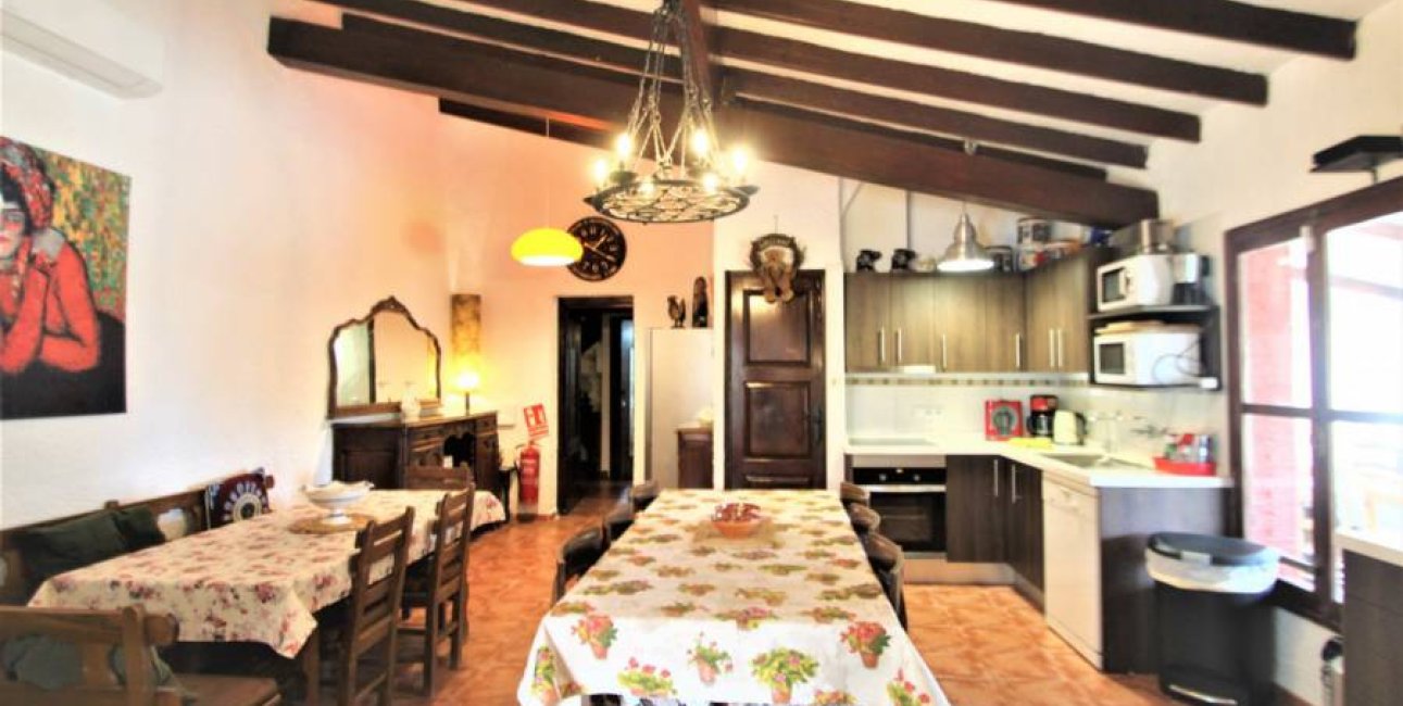 Resale - Villa -
Orihuela Costa - Lomas de Cabo Roig