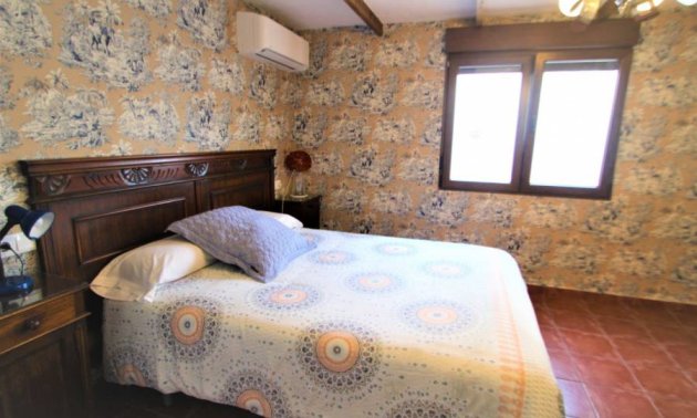 Resale - Villa -
Orihuela Costa - Lomas de Cabo Roig