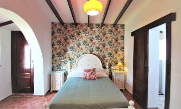 Resale - Villa -
Orihuela Costa - Lomas de Cabo Roig