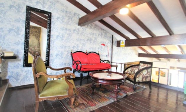 Resale - Villa -
Orihuela Costa - Lomas de Cabo Roig