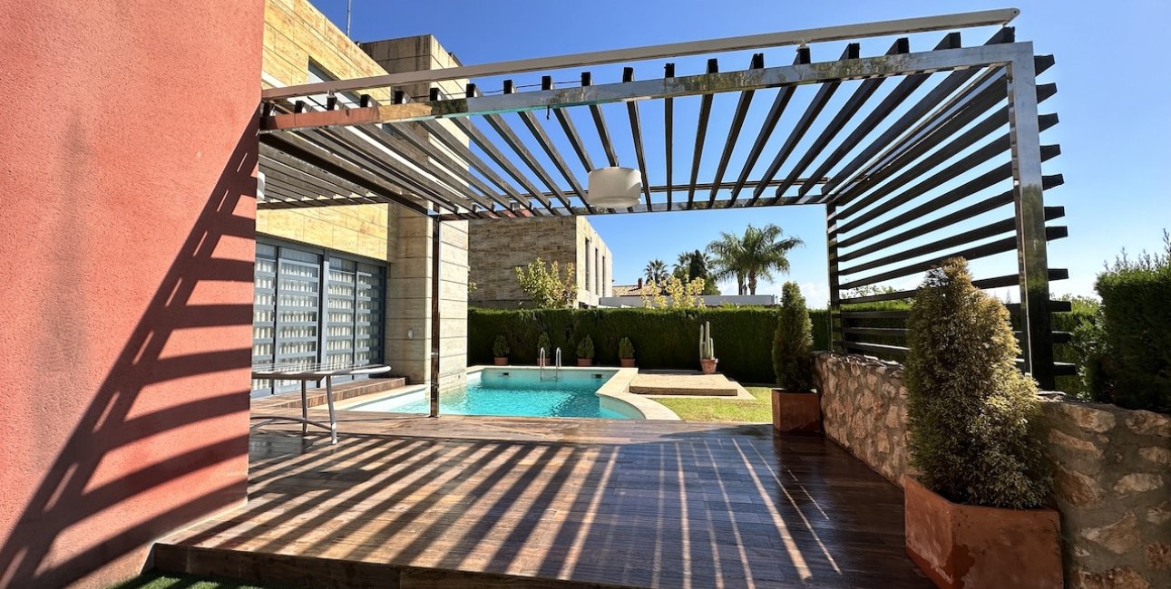 Resale - Villa -
Orihuela Costa - Dehesa de campoamor