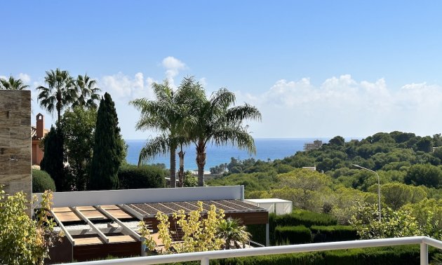 Resale - Villa -
Orihuela Costa - Dehesa de campoamor