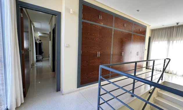 Resale - Villa -
Orihuela Costa - Dehesa de campoamor