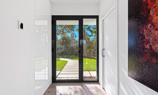 Resale - Villa -
Orihuela Costa - Las Colinas golf