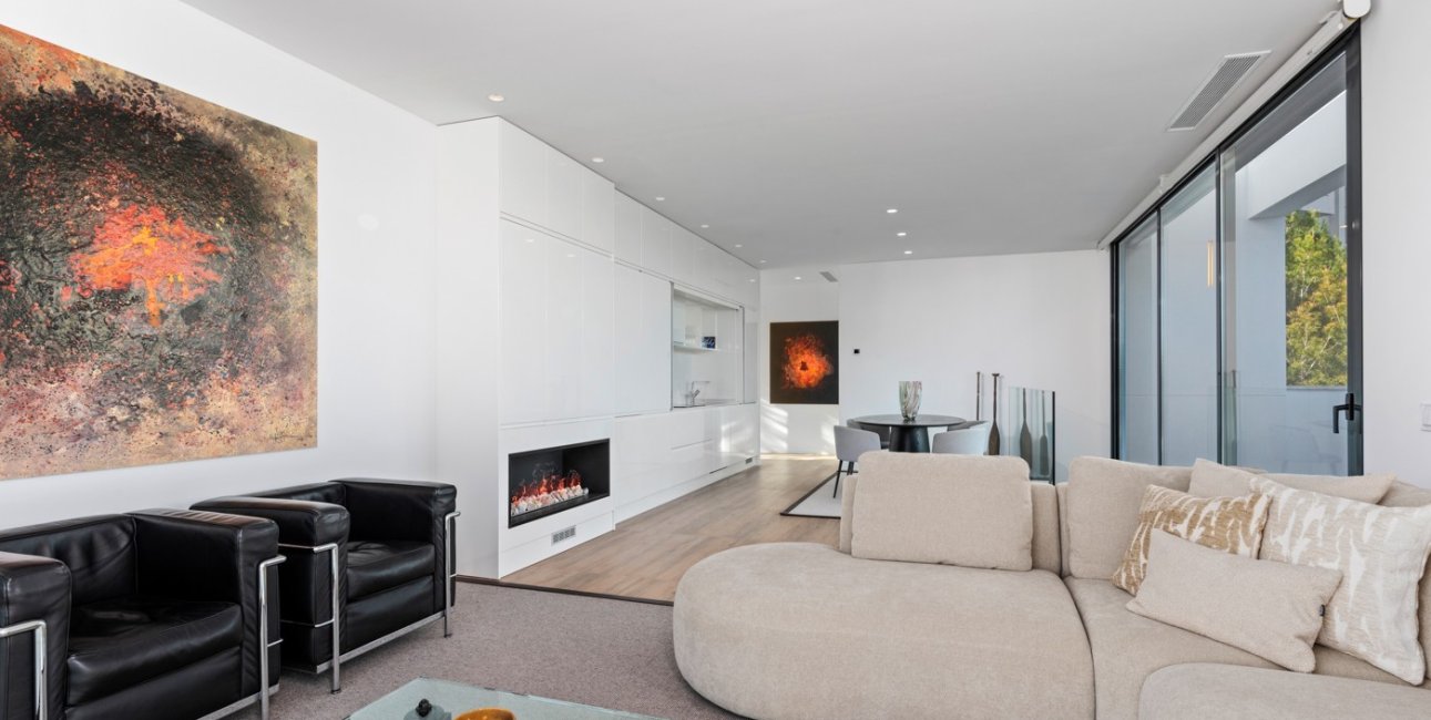 Resale - Villa -
Orihuela Costa - Las Colinas golf