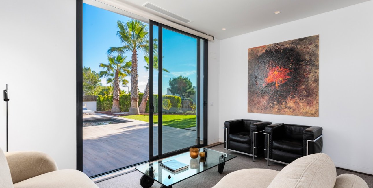 Resale - Villa -
Orihuela Costa - Las Colinas golf