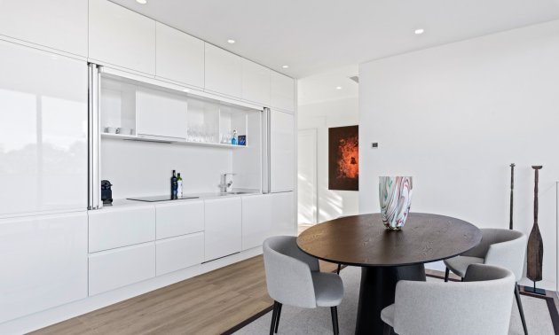 Resale - Villa -
Orihuela Costa - Las Colinas golf