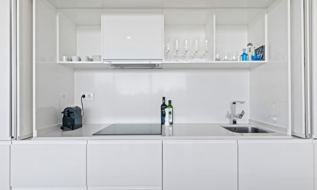 Resale - Villa -
Orihuela Costa - Las Colinas golf