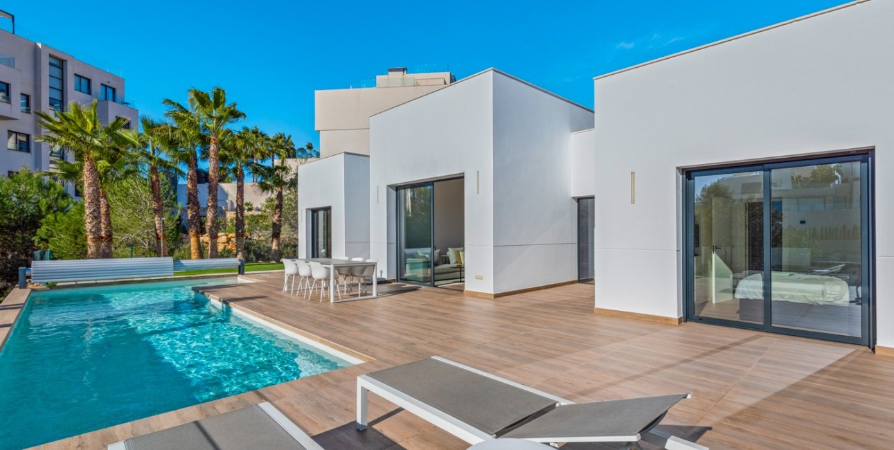 Reventa - Villa -
Orihuela Costa - Las Colinas golf