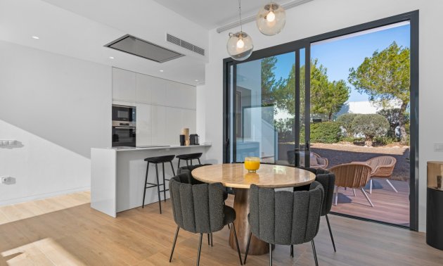 Reventa - Villa -
Orihuela Costa - Las Colinas golf