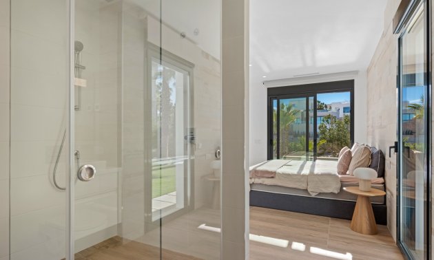 Reventa - Villa -
Orihuela Costa - Las Colinas golf