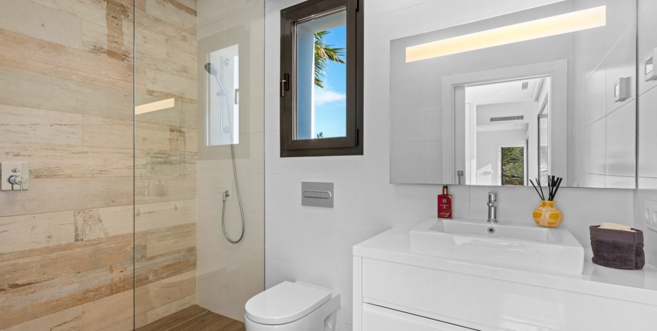 Reventa - Villa -
Orihuela Costa - Las Colinas golf