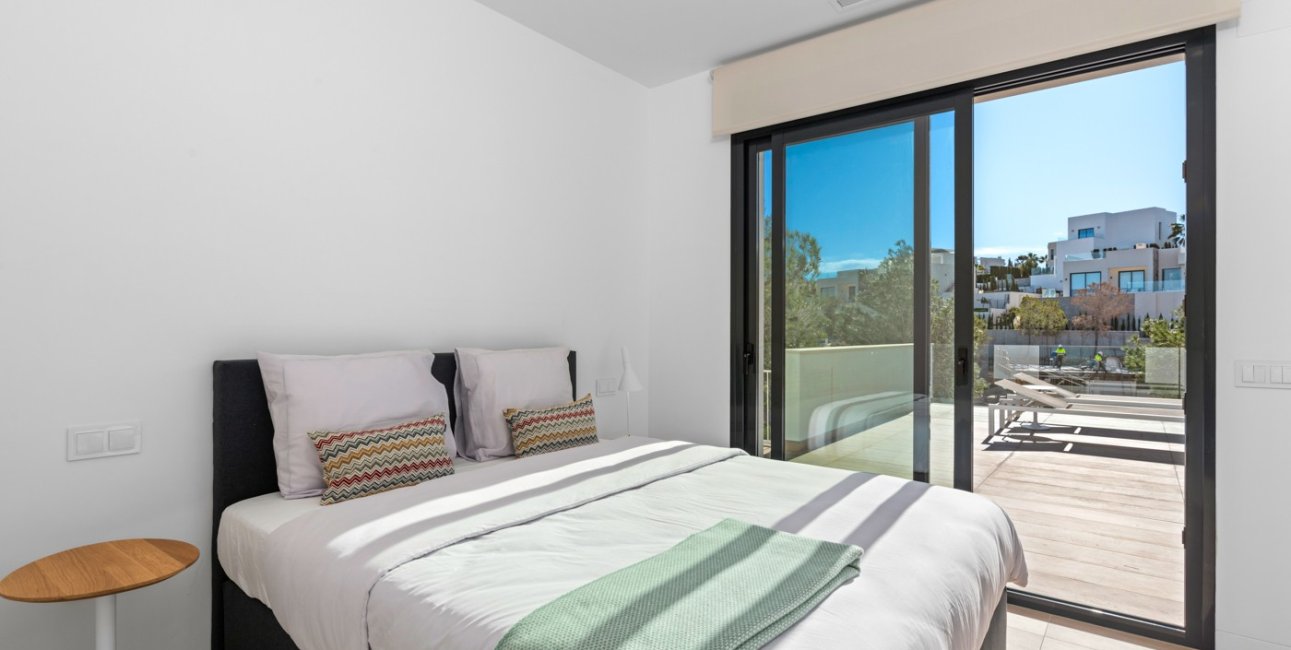 Reventa - Villa -
Orihuela Costa - Las Colinas golf