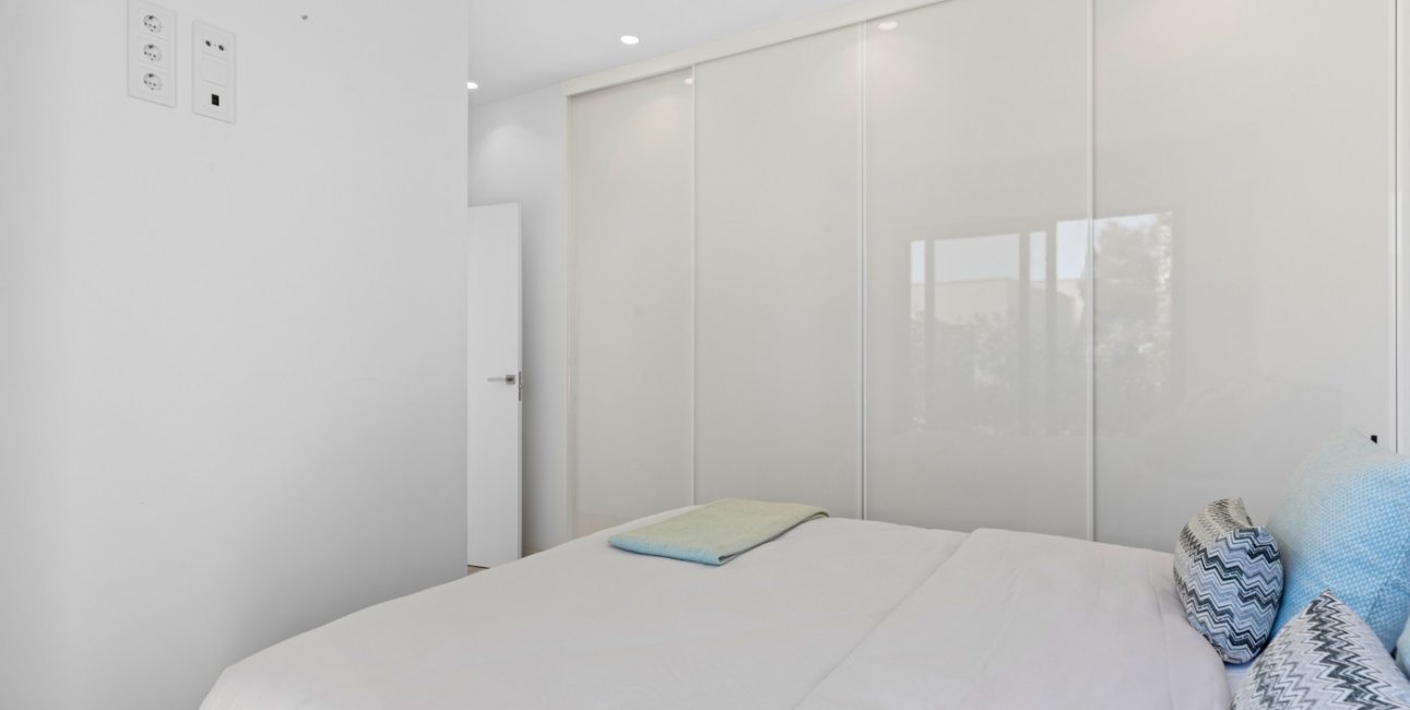 Reventa - Villa -
Orihuela Costa - Las Colinas golf