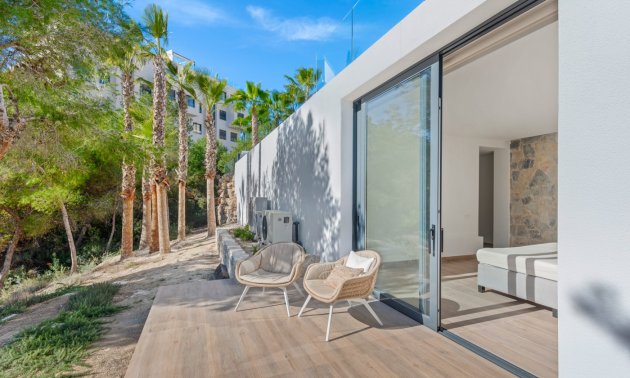 Reventa - Villa -
Orihuela Costa - Las Colinas golf