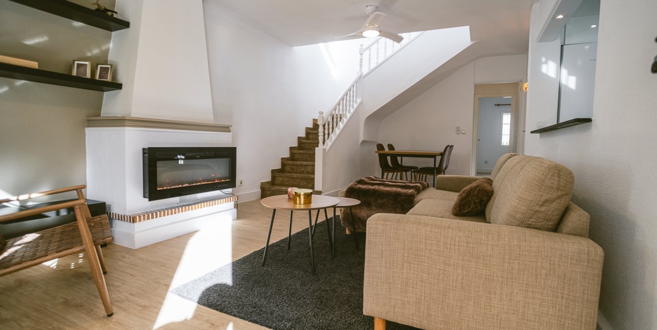 Resale - Villa -
Orihuela Costa - Villamartín