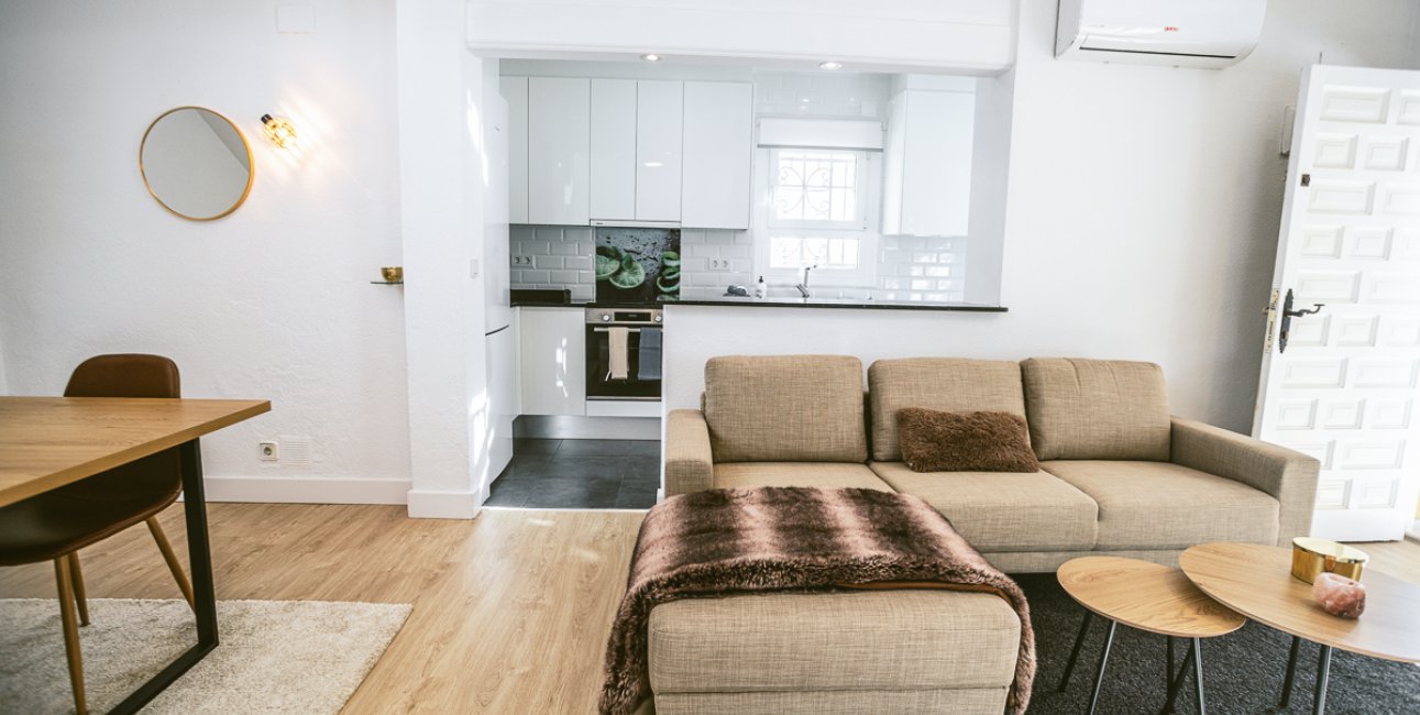 Resale - Villa -
Orihuela Costa - Villamartín