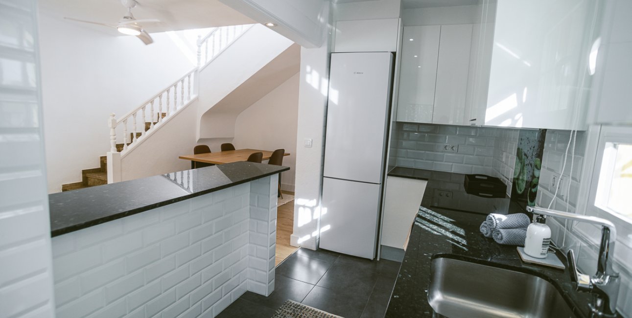 Resale - Villa -
Orihuela Costa - Villamartín