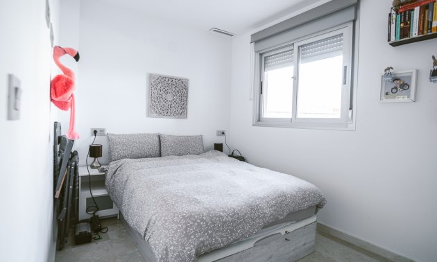Resale - Apartment / flat -
Orihuela Costa - Villamartín